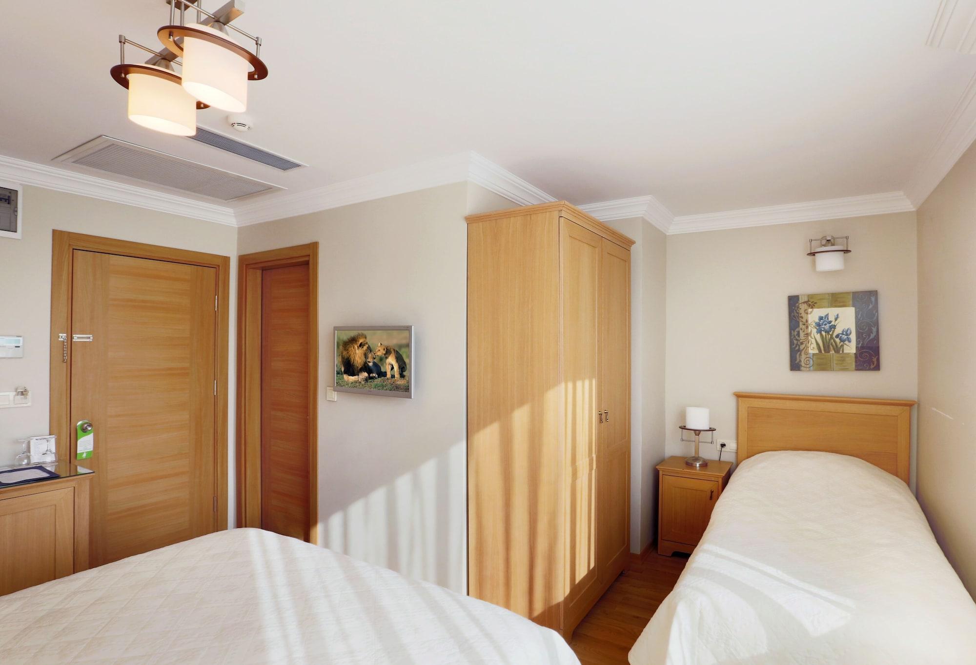 Hotel Expocity Isztambul Kültér fotó