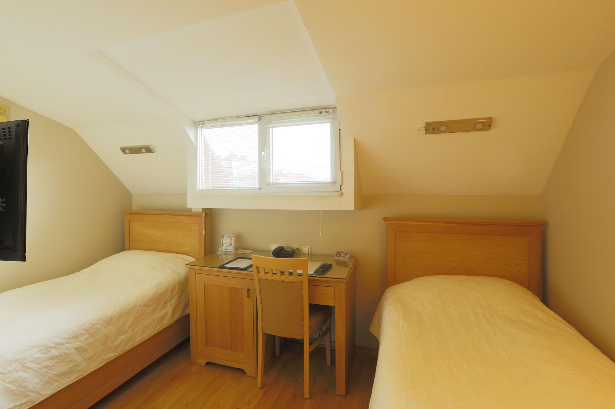 Hotel Expocity Isztambul Kültér fotó