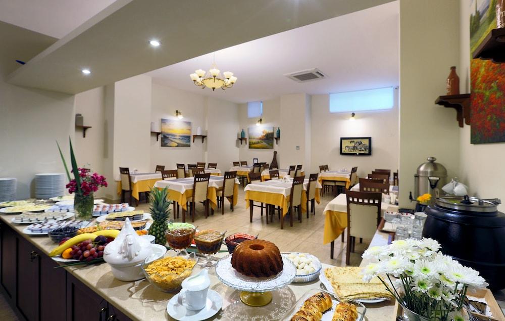 Hotel Expocity Isztambul Kültér fotó