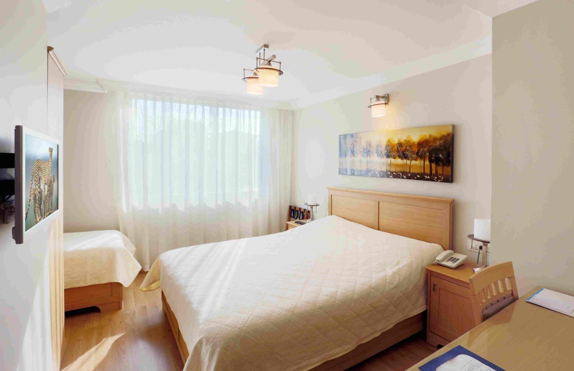 Hotel Expocity Isztambul Kültér fotó
